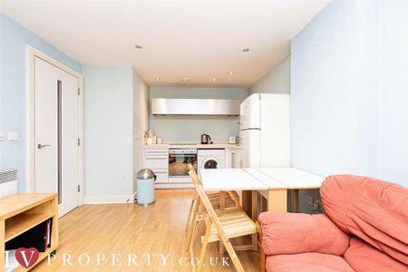 1 bedroom apartment to rent - Photo 3
