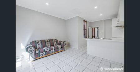 Charm and style in the heart of Carlton - Photo 3