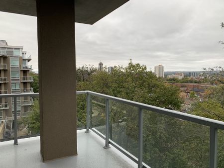 For Lease - 479 Charlton Avenue Unit# 407, Hamilton, Ontario - Photo 3