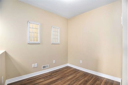 For Lease - 283 Titanium Private Unit# B, Orleans - Convent Glen and Area, Ontario - Photo 2