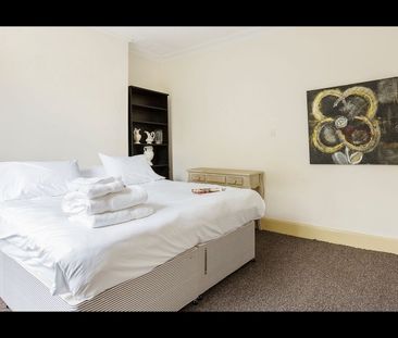 Bedsit, Edge Lane, L7 - Photo 2