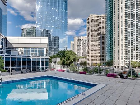 For Lease - 208 Queens Quay West Street Unit# 2212, Toronto, Ontario - Photo 5