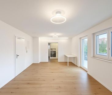 Moderne, kernsanierte Wohnung mit Balkon, Küche und WM, Uniklinik - Photo 1