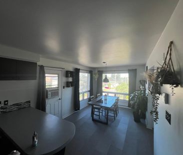 5 ½ à louer à Contrecœur – Dernier étage – 1 350 $ disponible le 1 ... - Photo 1