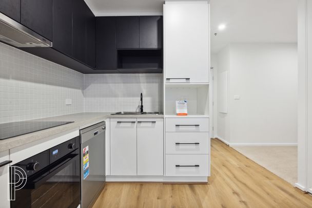 1 bedroom plus Study apartment in the latest Gungahlin's development; Sierra! - Photo 1