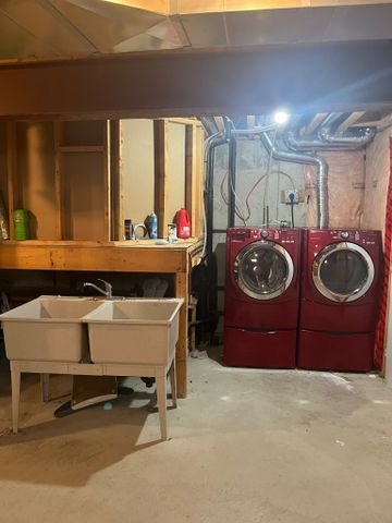 For Lease - 336 Drummond Drive, Vaughan, Ontario - Photo 2