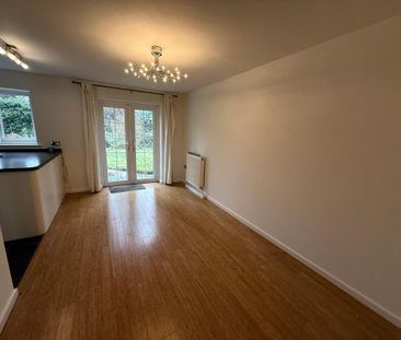 3 bedroom bungalow to rent - Photo 2