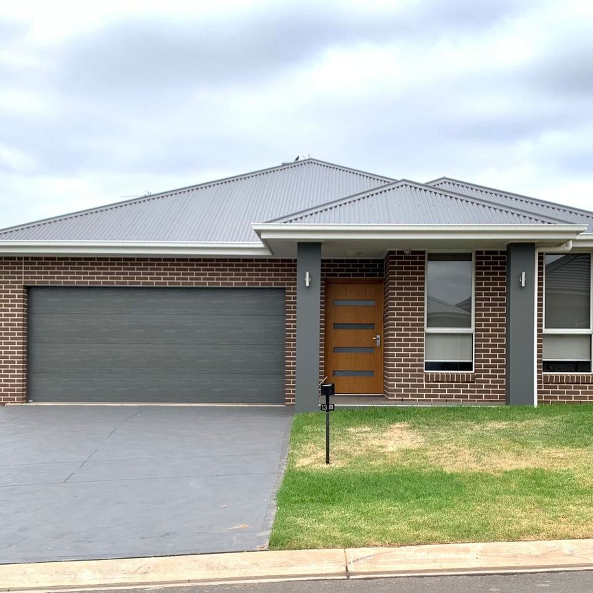 Easy Living in Arcadian Hills - Photo 1