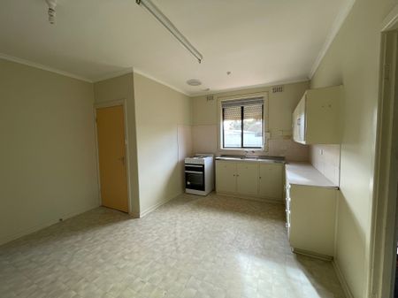 To register & apply for this property, please use this link: https://snug. com/ - Photo 5