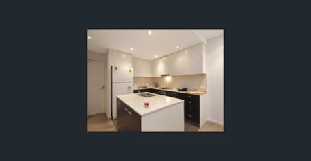 Spacious 1 Bedroom Apartment plus Study - Ideal Location! - Photo 5