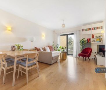 2 bedroom flat to rent - Photo 4