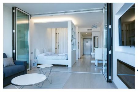 Viale Giorgio Ribotta, Rome, Lazio 00144 - Photo 5