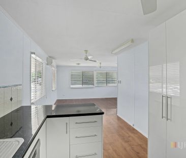 Neat & tidy 3 bedroom home, a must to inspect! - Photo 5