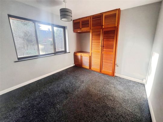 Florence Avenue, Wolverhampton, West Midlands, WV4 - Photo 1