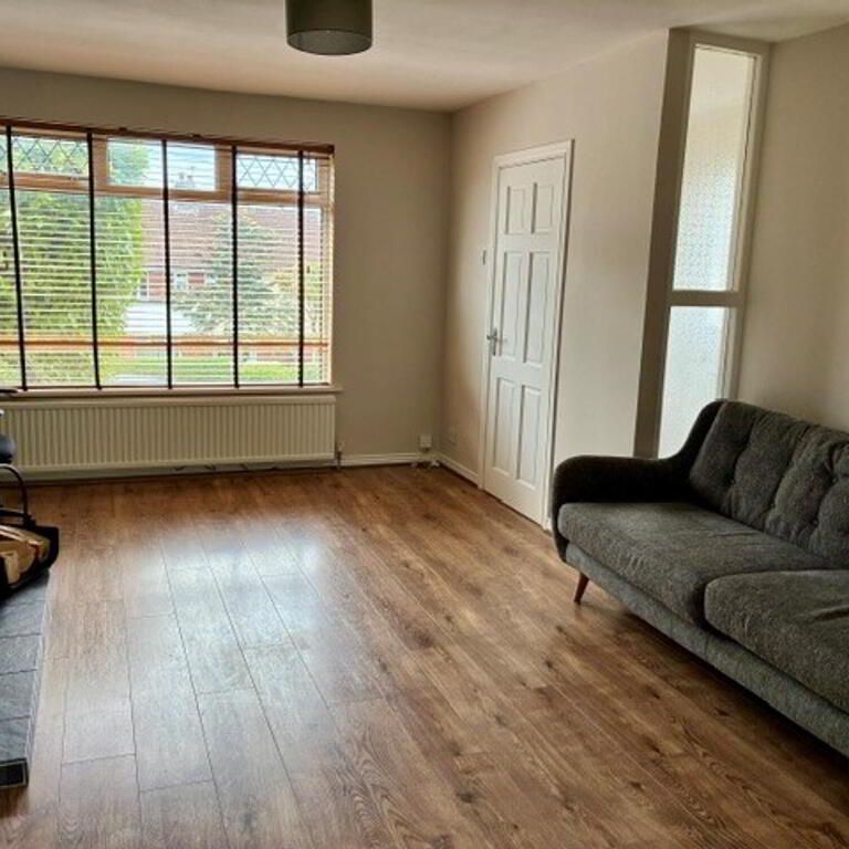 17 Abbey Mount, Bangor, BT20 4DB - Photo 1