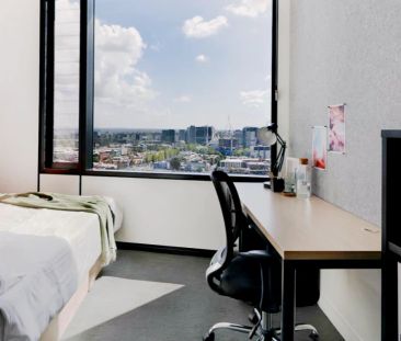 U18 (MONASH) 6 Bedroom Female - Photo 3