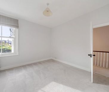 2 bedroom maisonette to rent - Photo 3