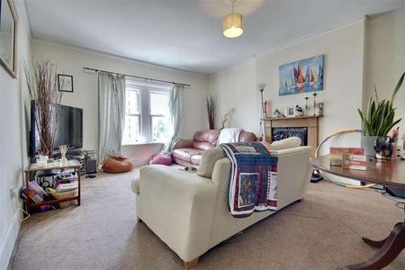 Lennox Road South, Southsea, PO5 - Photo 2