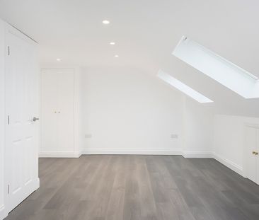 4 Bed Maisonette, Rutland Road, E7 - Photo 2