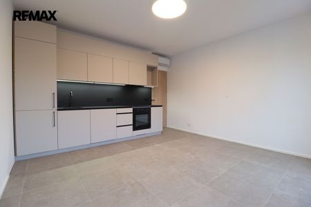 Pronájem bytu 2+kk v osobním vlastnictví 40 m², Praha 5 - Košíře - Photo 3