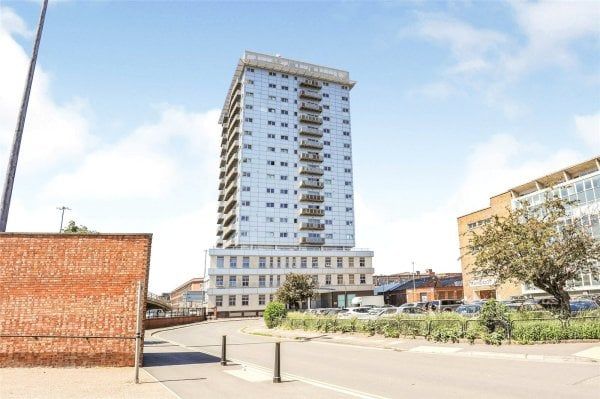 The Horizon, Leicester, LE1 - Photo 1