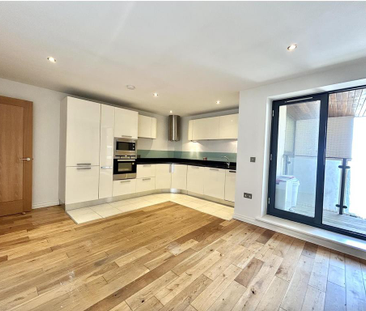 2 bedroom flat to rent - Photo 6