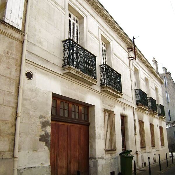 Location Appartement 3 pièces 61m² BORDEAUX 33000 - Photo 1