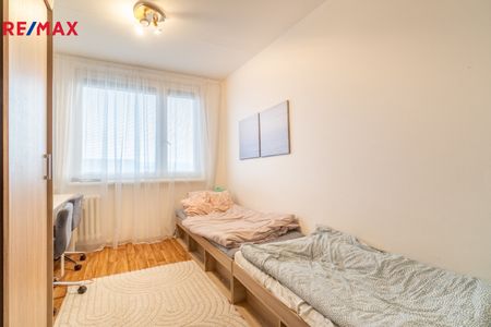 Pronájem bytu 2+kk v osobním vlastnictví 43 m², Praha 10 - Petrovice - Fotografie 4