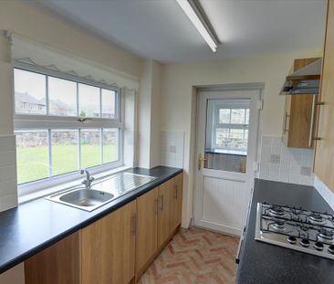 3 bedroom detached house to rent - Photo 6