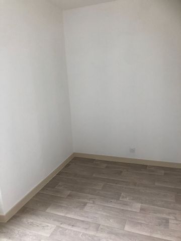 Location appartement 3 pièces, 48.55m², Miré - Photo 2