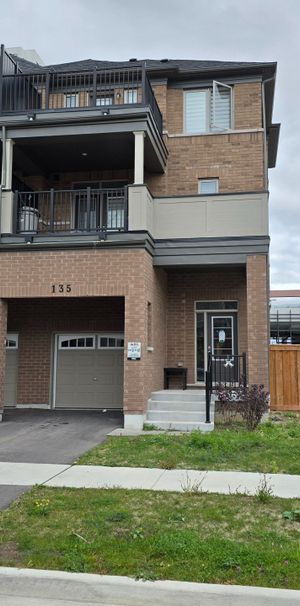For Lease - 135 Air Dancer Crescent, Oshawa, Ontario - Photo 1