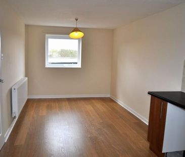 2 Bedroom Flat For Rent - Photo 5
