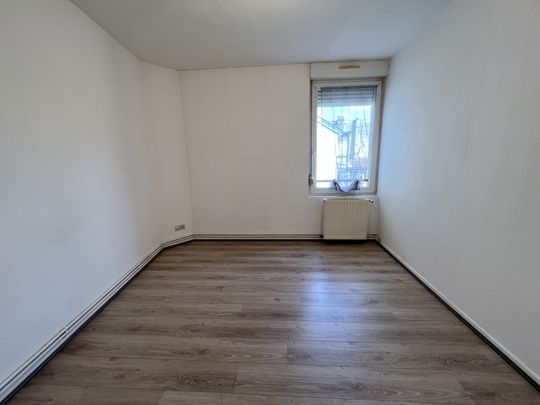 Location Appartement 3 pièces 59m² EPERNAY 51200 - Photo 1