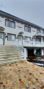 Saint Léonard- 4 1/2 avec stationnement-visite libre 23 novembre 2025 de 14:00-16:00 - Photo 4