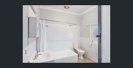 One Bedroom Mountains Cottage - Photo 5