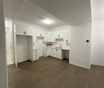 For Lease - 10 Otonabee Street, Belleville, Ontario - Photo 4