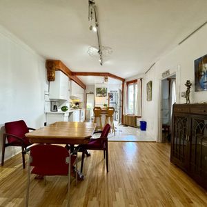 Villeray - Superbe 4 1/2 Meubé + Cour - Photo 3