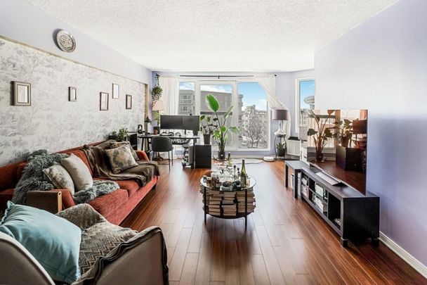 Montréal (Saint-Laurent) (Saint-Laurent Ouest) - Photo 1