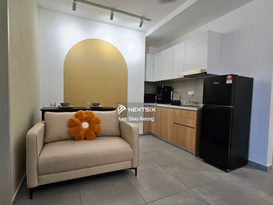 Yolo Signature Suites, - Foto 1