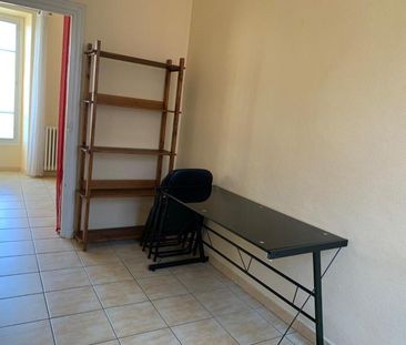 Location Appartement 3 pièces 37m² AUBENAS 07200 - Photo 4