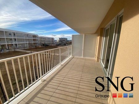 T1 + PARKING - Photo 5