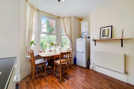 1 bedroom flat to rent - Photo 5