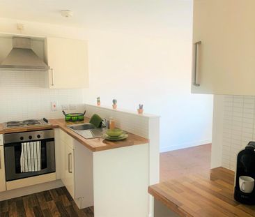1 bedroom flat to rent - Photo 1