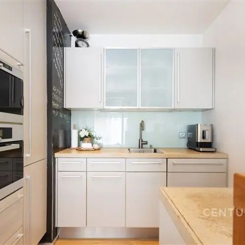 Prostorný byt 2+kk k pronájmu, zahrada 124 m - Photo 1