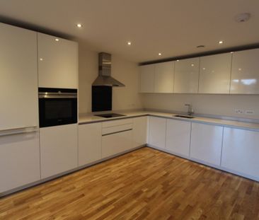 Milton Road, Milton House Milton Road, RH16 - Photo 1