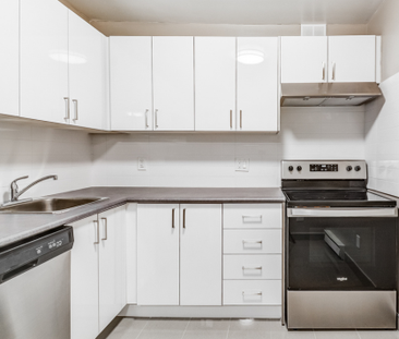 Aquitaine Avenue - Photo 5