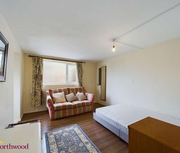 Sandford Green, Banbury, OX16 - Photo 2