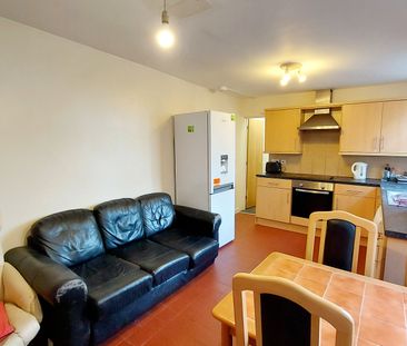1 bedroom property to rent Hamlet Road, Chelmsford, CM2 - Photo 5