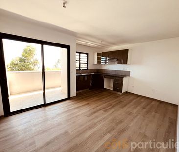 Appartement Saint Denis 1 pièce(s) 38.36 m2 - Photo 5