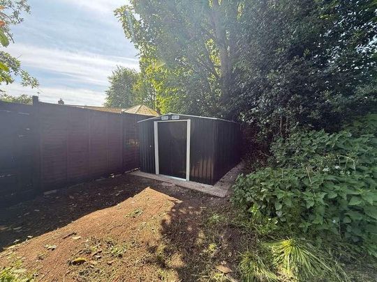 Longmore Road, Shirley, B90 - Photo 1